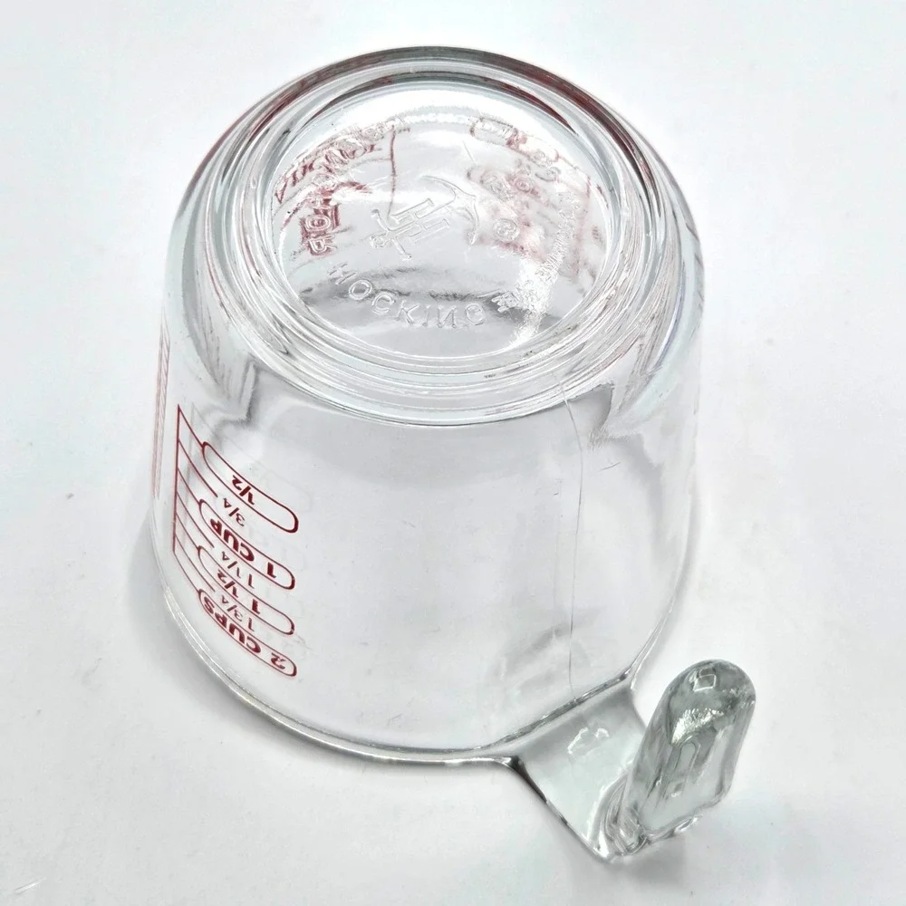 Anchor Hocking 2 Cup 1 Pint 16 oz Measuring Cup Pitcher Glass Red Lettering VTG